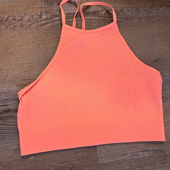 Perfect woman’s summer tops in xs/s - Picture 4 of 5